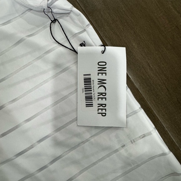 Zyia Active Havana Tank in White, Lightweight, Workout sz XL Striped Mesh - Picture 3 of 5